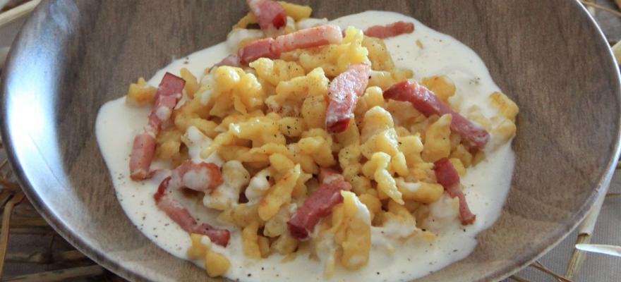 Recette Spatzle sauce parmesan et lardons 